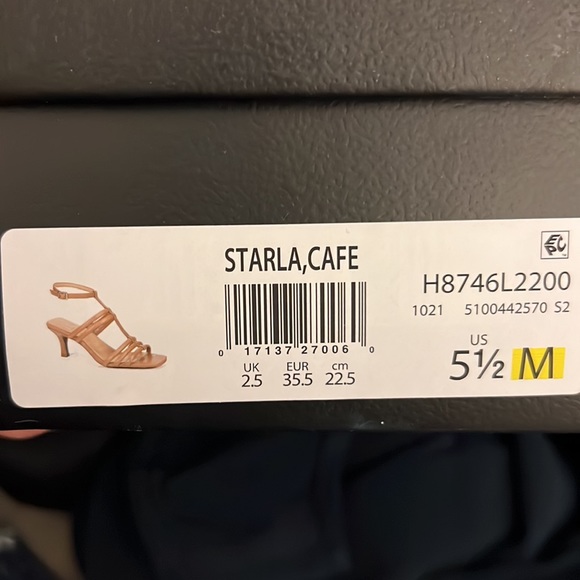 New With Box NATURALIZER Starla Strappy Sandal - Picture 9 of 10